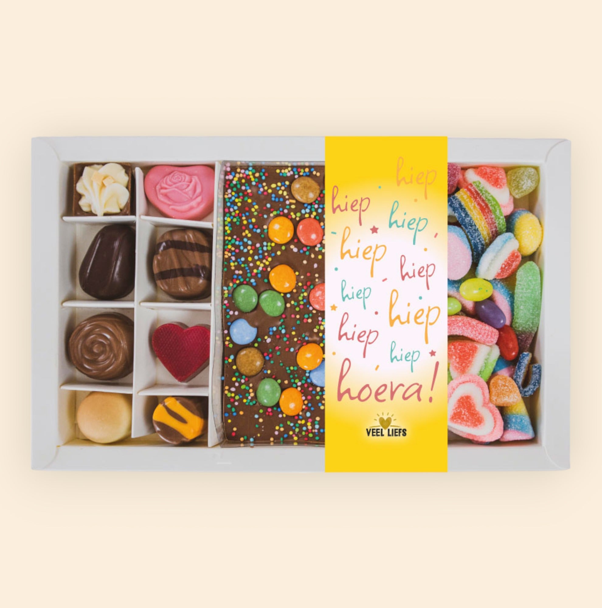 Cadeaupakket | Choco bar, Rainbow mix & bonbons